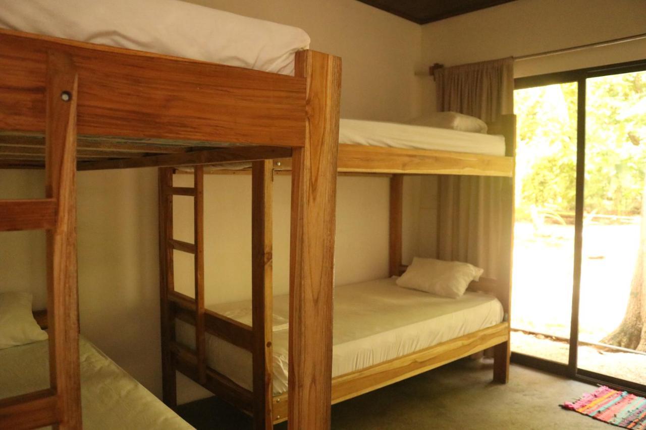 Zeneidas Surf Garden Playa Santa Teresa  Экстерьер фото