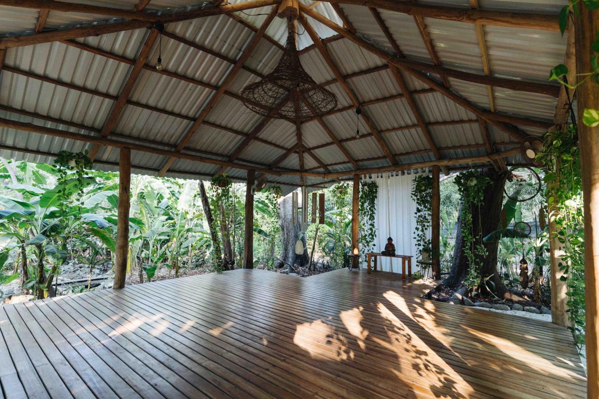 Zeneidas Surf Garden Playa Santa Teresa  Экстерьер фото